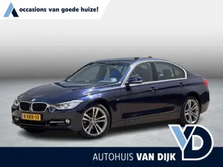 BMW 3-serie 320i High Executive | NL-auto/1e eign./Leder/Sportstoelen/Navi/PDC