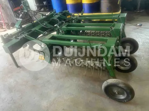 Christiaens 2000-3 wiedeg Hydraulisch aangedreven