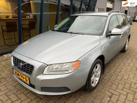 Volvo V70 2.5FT Kinetic