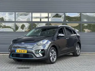 KIA E-NIRO EXECUTIVELINE 64 KWH (100% SOH) I DEALER ONDERHOUDEN I 3-FASE LADEN I SCHUIF/KANTELDAK I 