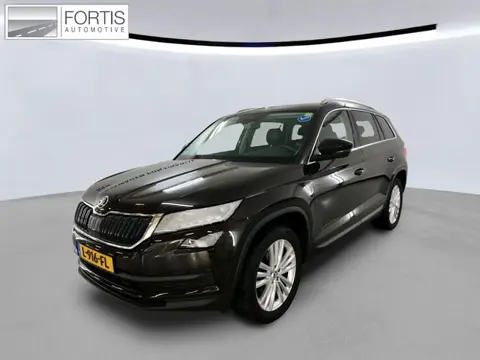 Skoda Kodiaq 1.5 TSI Business Edition NL-AUTO | PANODAK | TREKHAAK | 150 PK