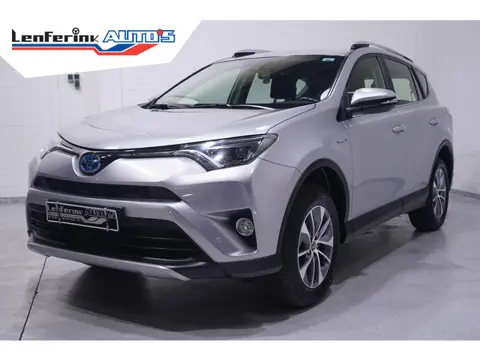 Toyota RAV4 2.5 Hybrid AWD Style camera afneembare-trekhaak LMV 17" cruise-controlle key-les entry a