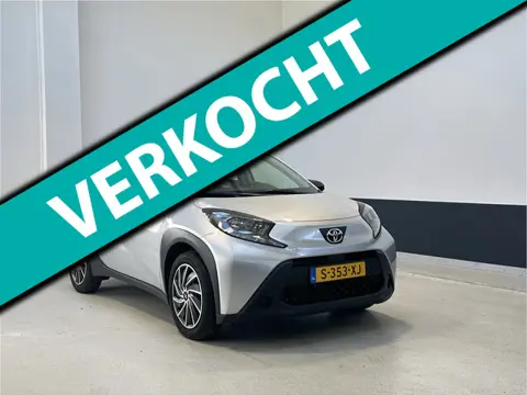 Toyota Aygo X 1.0 VVT-i MT Play | NL | 2 Eig | Apple Carplay/ Android Auto | Camera