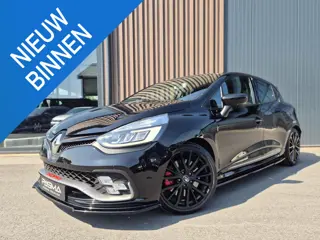Renault Clio 1.6 Turbo R.S. Trophy | Akrapovic | Keyless | Stoelverw. | Clima | Camera