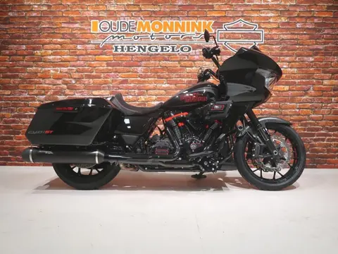 Harley-Davidson FLTRXSTSE Road Glide ST121 CVO (bj 2024)