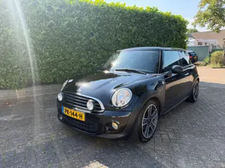 Mini 3-Deurs 1.6 One MINIMALIST Black Bullet