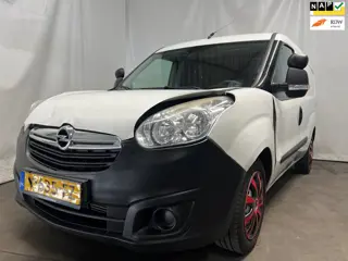 Opel Combo 1.6 CDTi L2H1 Edition - Front Schade