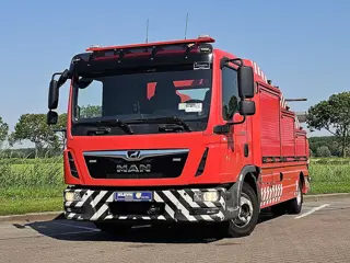 M.A.N. 8.220 TGL 8.8t bottie lift 8t