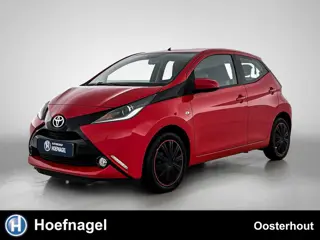 Toyota Aygo 1.0 VVT-i x-play | Automaat | Airco | Camera | Navigatie