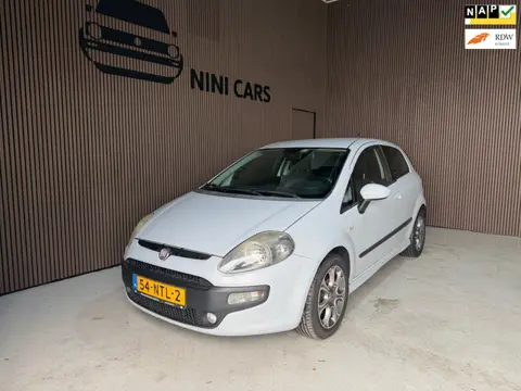 Fiat Punto Evo 1.4-16V Multiair Racing VERSNELLINGSBAK HOORBAAR