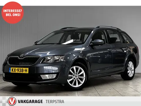 Škoda Octavia Combi 1.6 TDI Greentech Ambition Business /D-Riem Verv. 178.000KM! /Trekhaak /Navi /Cl