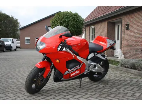 Aprilia Sport RSV 1000 2001!!! Nette Motor