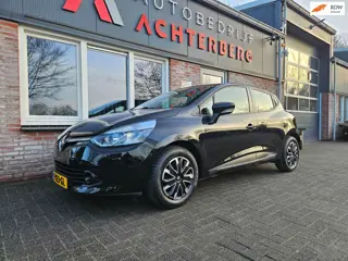 Renault Clio 1.2 Night & Day Airco! Cruise Control! PDC! Lage Kilometerstand! Navigatie! Stoelverwar
