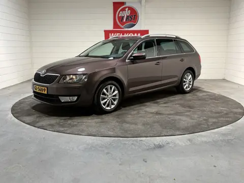 Škoda Octavia Combi 1.2 TSI Greentech Ambition Businessline, 1e eigenaar, NL auto, Clima, Cruise, Tr