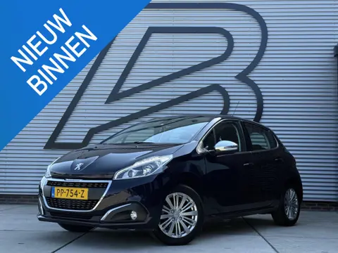 Peugeot 208 1.2 PureTech Allure 2e Eigenaar|Navi|Clima|Trekhaak|Cruise|D-riem vv in 2023|Carplay|PDC