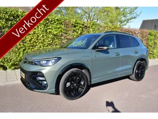 Volkswagen Tiguan 1.5 eHybrid R-Line, BLACK ED. TREKH. PANO.