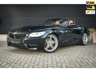 BMW Z4 Roadster SDrive18i High Executive M-Sport | Org. NL | Leder | Navi | Xenon | Metalic | PDC | 