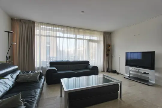 Woning aan de Kruidenommegang te Duivendrecht