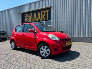 Daihatsu Sirion 2 1.0-12V Premium | NAP |