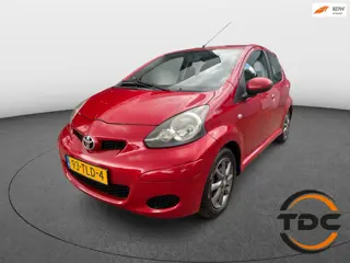 Toyota Aygo 1.0-12V AIRCO NAVI LMV APK
