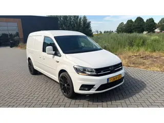 Volkswagen Caddy 2.0 TDI L2H1 BMT Maxi Highline 172DKM / NAVIGATIE / 19'' INCH VELGEN / LET OP PROBL