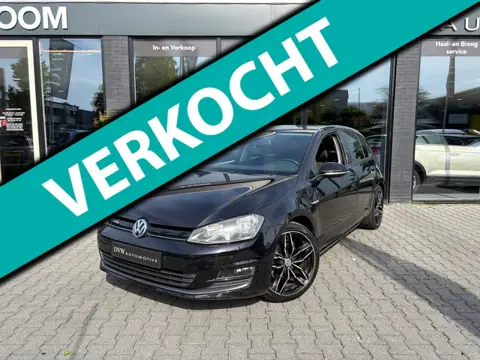 Volkswagen Golf 1.0 TSI Business Edition Connected