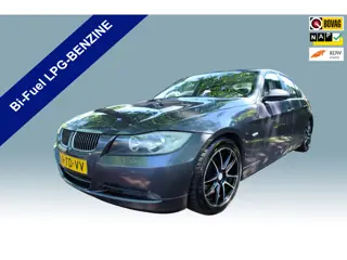 BMW 3-serie 325i High Executive LPG-G3 UNIEK