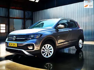 Volkswagen T-CROSS 1.0 TSI Style Business Camera_Trekh_Carplay_ACC
