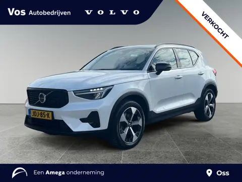 Volvo XC40 2.0 B4 Plus Dark