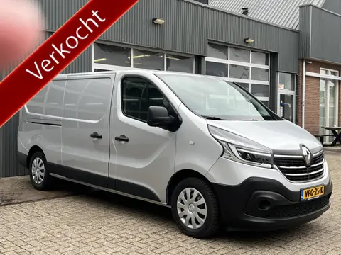 Renault Trafic 2.0 dCi 120pk L2H1 Airco Cruise control Trekhaak 2000kg trekgewicht Parkeersensoren a