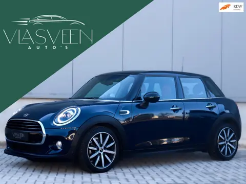 Mini Cooper 5-Deurs 1.5 Automaat | Leder | Xenon| H&K | Head Up | NL Auto