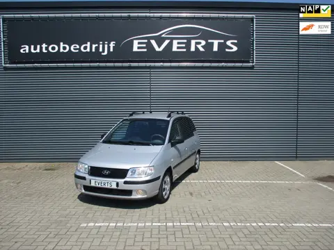 Hyundai Matrix 1.6i Active Cool Automaat 162608 Km Nap zeer nette en goed rijdende auto nu scherpe m