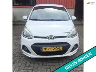 Hyundai I10 1.0i i-Motion Comfort ( Levering met NIEUWE APK )