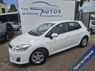 Toyota Auris 1.8 Full Hybrid Bns (bj 2012, automaat)
