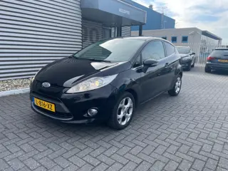 Ford Fiesta 1.6 Ghia
