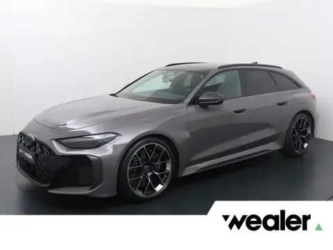 Audi RS 5 Avant RS 5 Avant e-hybrid 470 kW / 639 PK Avant 8 versn. | RS keramische remmen brons | Pa