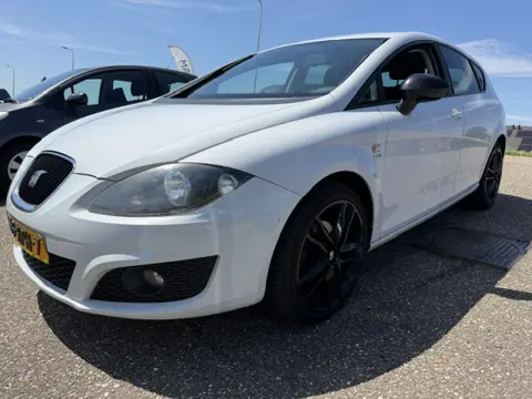 Seat Leon 1.2 TSI Ecomotive Businessline COPA Navi Airco Cruise APK