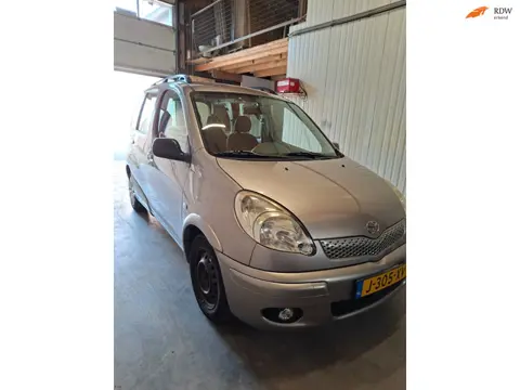 Toyota Yaris Verso 1.3 VVT-i