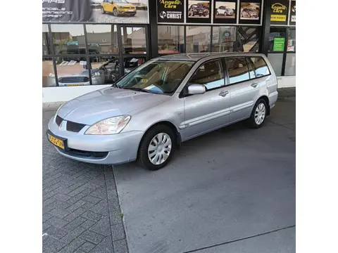 Mitsubishi Lancer Station Wagon 1.6 Inform