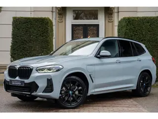 BMW X3 xDrive30e High Executive M-SPORT | KEYLESS | CAMERA | 20 INCH | SHADOWLINE | CARPLAY