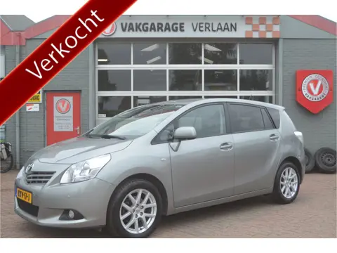 Toyota Verso 1.8 VVT-i Aspiration Navi/Camera/Cruisec./Trekhaak