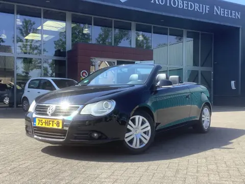 VOLKSWAGEN EOS 2.0 i Highline I leder I clima I navi