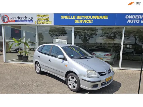 Nissan Almera Tino 1.8 Tekna