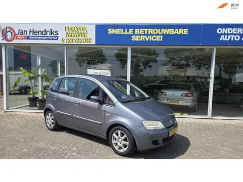 Fiat Idea 1.4-16V Dynamic