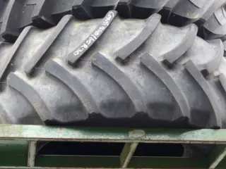 R30 Continental 540/65R30