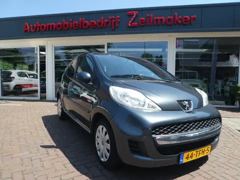 Peugeot 107 1.0-12V XS 5 Deurs, Airco, Elektr.. ramen + Centr. deurvergrendeling