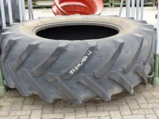 R38 Firestone 580/70R38