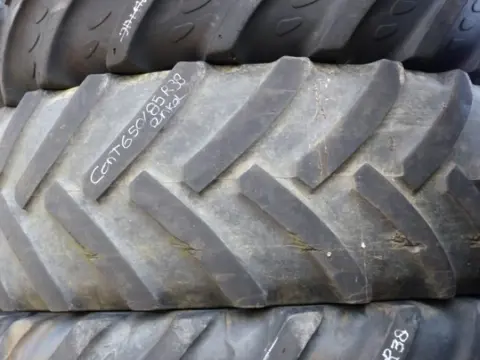R38 Continental 650/85R38