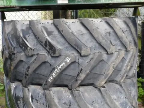 R28 Trelleborg 600/65R28
