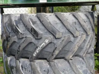 R28 Trelleborg 600/65R28
